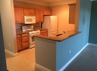 1481 Phillips Rd APT 1305, New Bedford, MA 02745