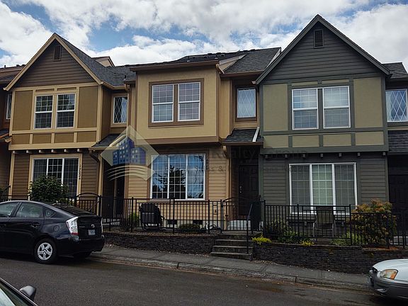 3rd image of 17032 SW Rockridge Ct