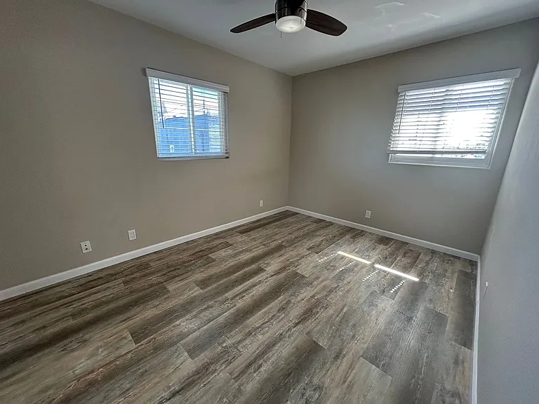 1149-1155 Felspar Street — Photo 25
