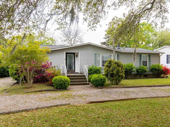 835 South Marlin Circle, Murrells Inlet, SC 29576