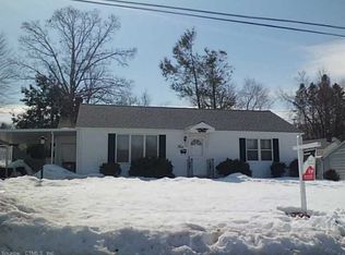 4 Robert Rd, Vernon, CT 06066