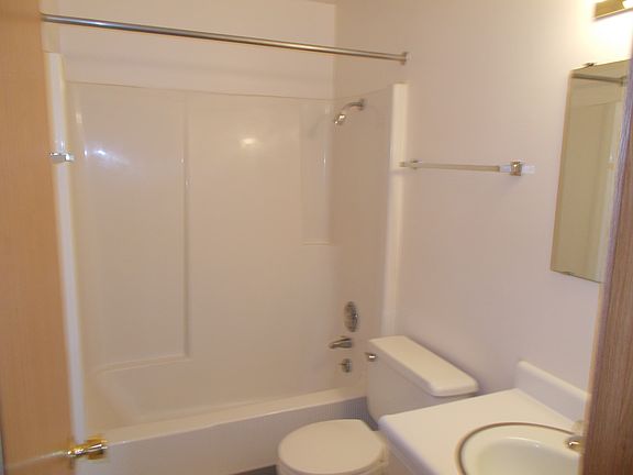 5th image of 2241 Colorado Ave #8734812