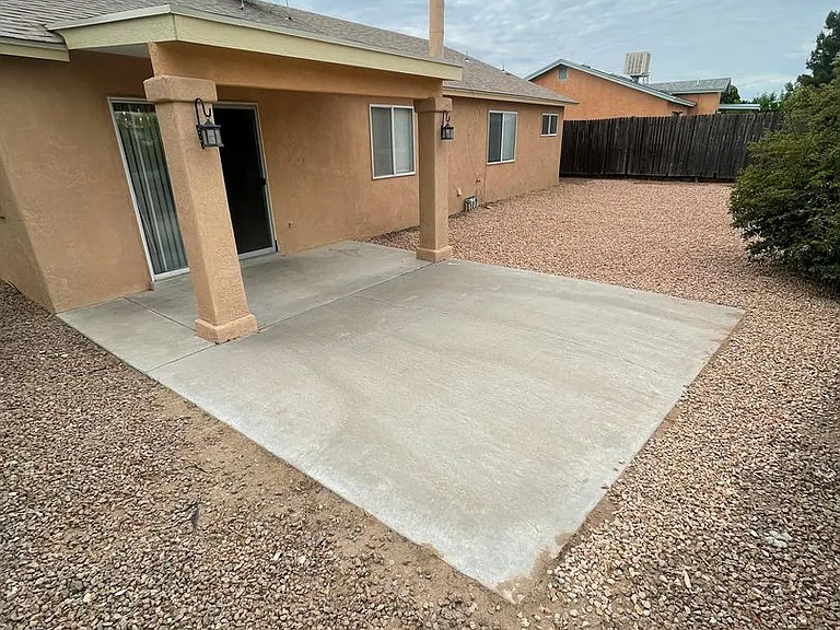 5015 Emerald St — Photo 18