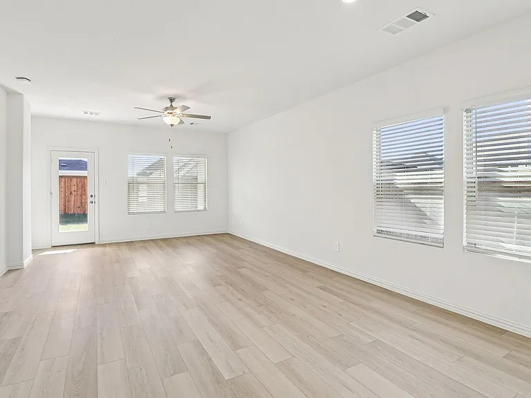 1134 Old Stead Dr — Photo 1