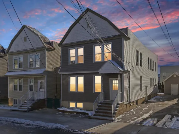 128 West 14th Street image 1 of 46