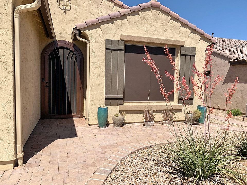 1st image of 537 N Eagle Rock Dr