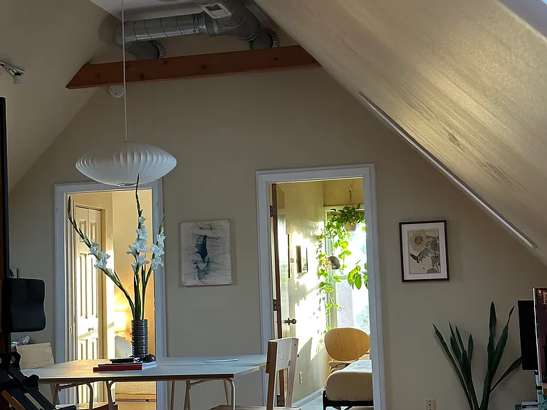 2239 N Spaulding Ave #3 — Photo 2