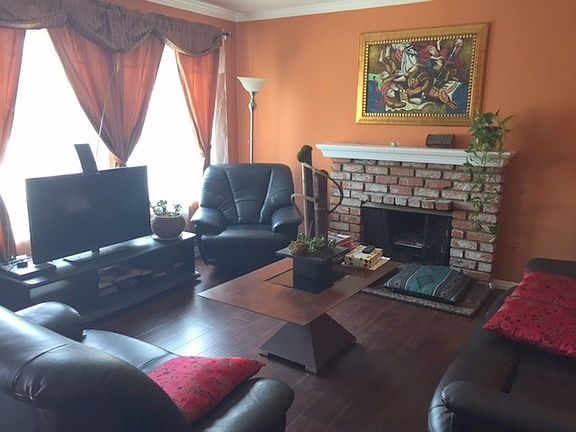 2nd image of 1009 E Harvest Moon Street # Fl 1