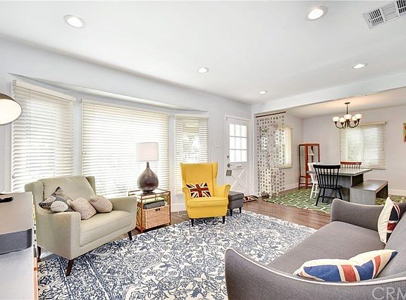 4th image of 3803 Carfax Ave