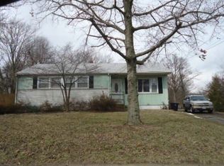 8401 Oxon Hill Rd, Fort Washington, MD 20744