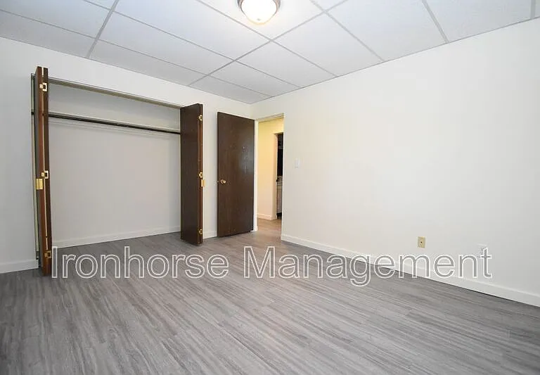 805 W Villard St #1 — Photo 15