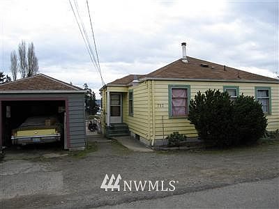 1st image of 712 S Marion Avenue W