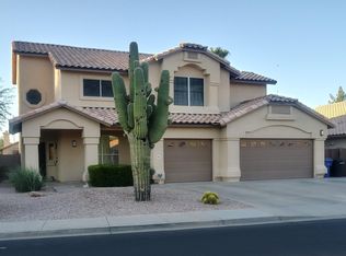 662 W Natal Cir, Mesa, AZ 85210