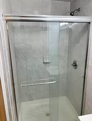 Rented by TORNADO REALTY LLC | media 7