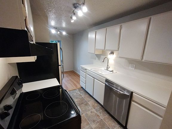 3rd image of 3430 Renton Pl S APT 102