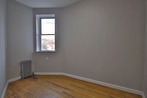 Rented by REAL New York | media 12