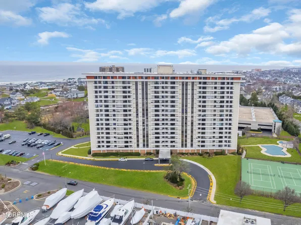 1 Channel Drive #1205, Monmouth Beach, NJ 07750
