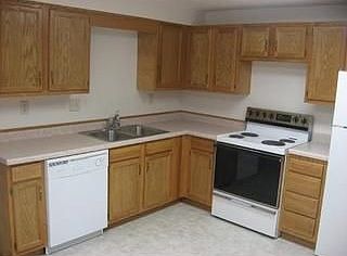2nd image of 311 E 5th St