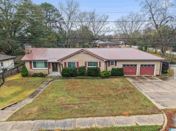 705 Lay Dam Rd, Clanton, AL 35045