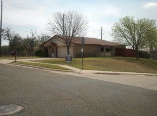 1402 Miranda Ave, Copperas Cove, TX 76522