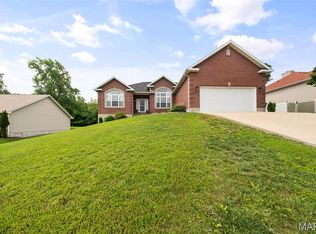 304 Dana Renee Dr, Rolla, MO 65401