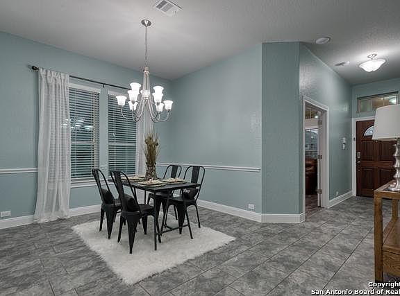 5th image of 10431 Palmera Dr