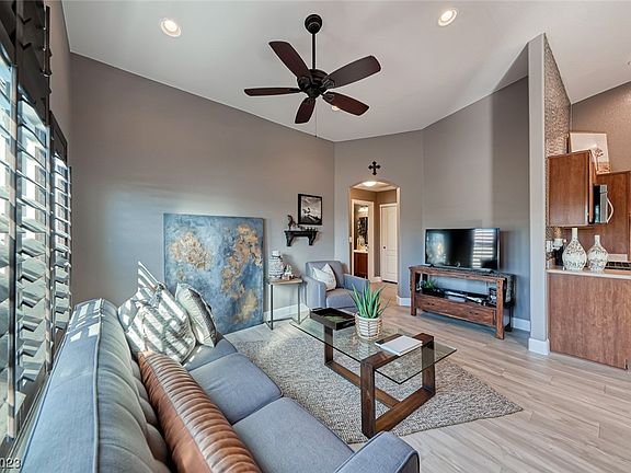 3rd image of 1172 Volcanic Garden Ct Unit 101