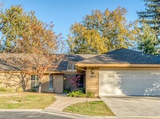 1053 W Sierra Ave, Fresno, CA 93711