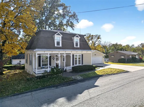 5548 Chestnut St, Augusta, MO 63332