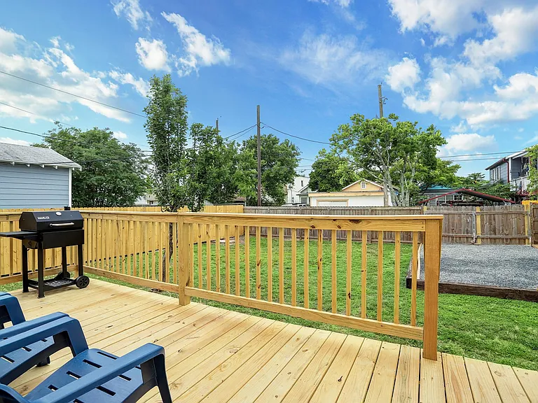 4920 Avenue P — Photo 21