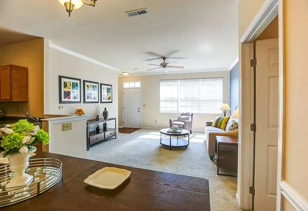 Charleston Pines Apartment Homes — Photo 4