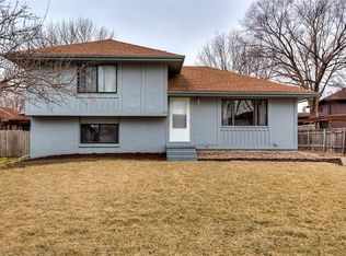 520 22nd Ave SW, Altoona, IA 50009