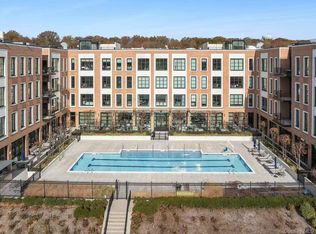 100 Garvies Point Road #1332, Glen Cove, NY
