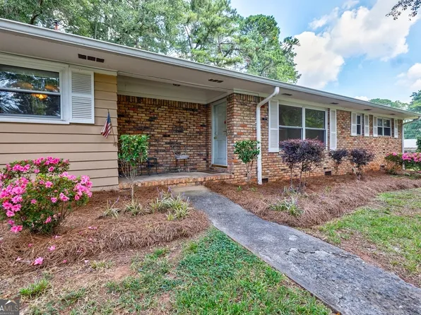 3690 Herren Dr SW, Smyrna, GA 30082