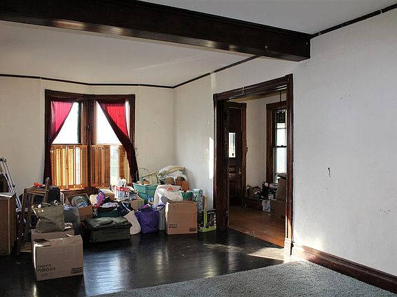 4th image of 116 Morris St