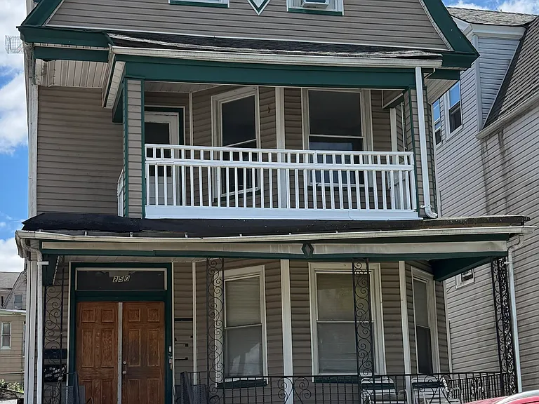 250 Halsted St #2 — Photo 1