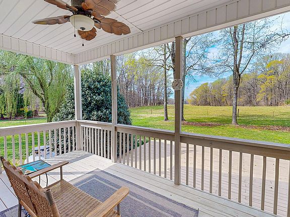 5th image of 353 Fletcher Ridge Rd