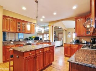 2951 Old Glory Dr, Yorkville, IL 60560