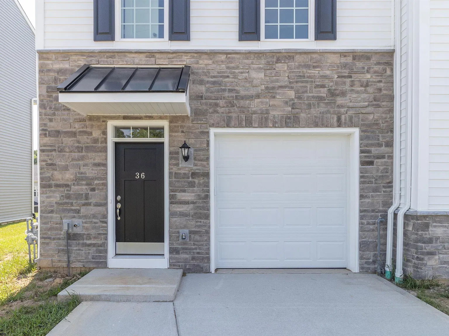 3 bed, 2.5 bath, $2,600 — Photo 3