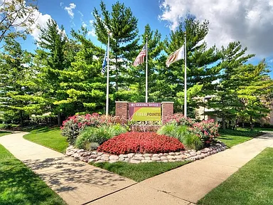 Fieldpointe Clubroom