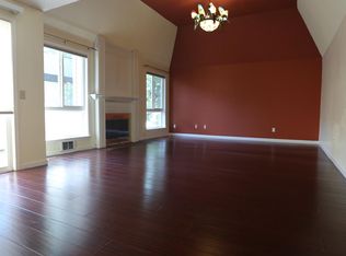 10211 NE 16th Pl APT R4, Bellevue, WA 98004