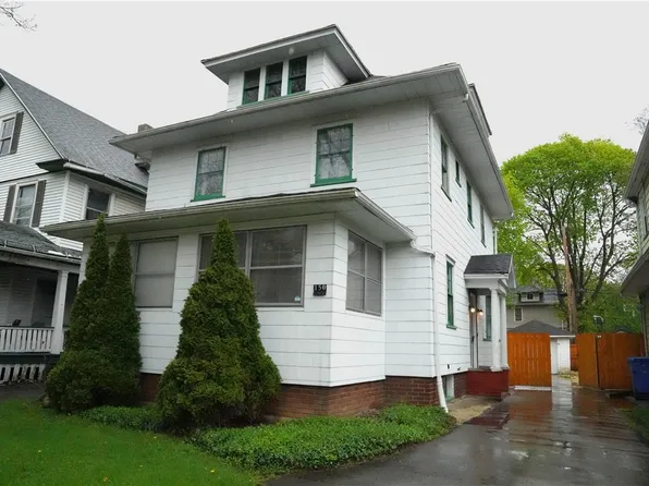 150 Rugby Ave, Rochester, NY 14619