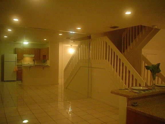 3rd image of 1427 Sussex Dr