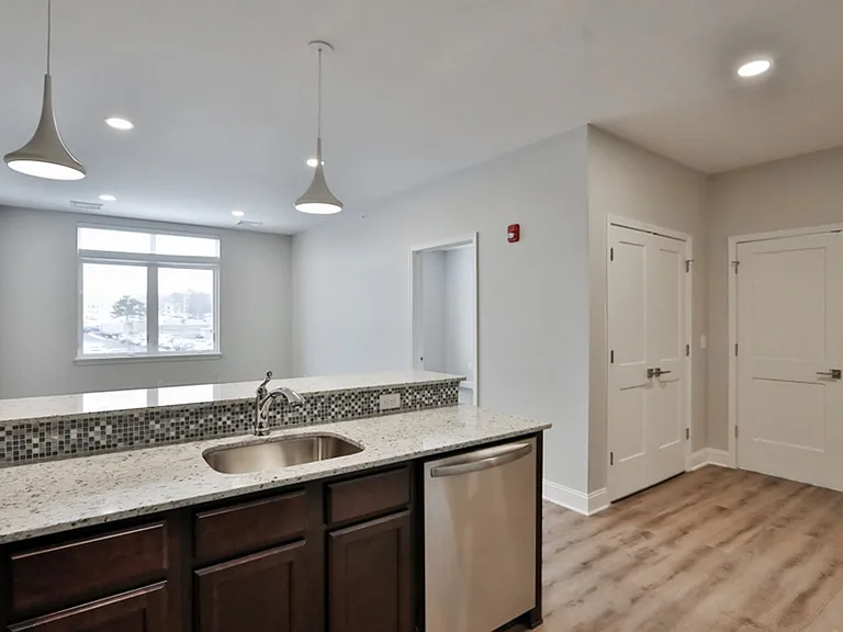 The Reserve on Hackett Apartments — Photo 9