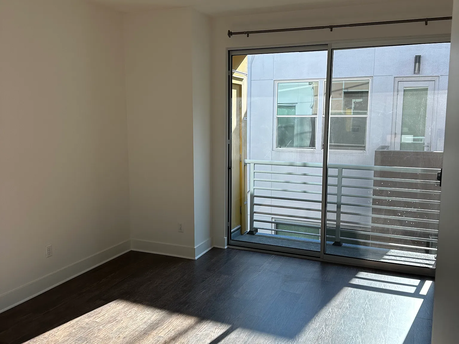 Polyscope Pl, Los Angeles — Photo 2