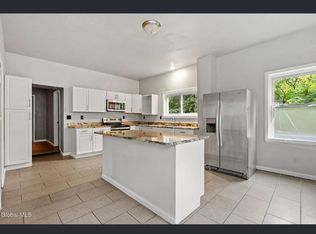 429 1st St UNIT 1, Troy, NY 12180