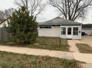 2013 Blaine Ave, Racine, WI 53405