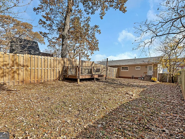 1040 Herndon St NW #A — Photo 23