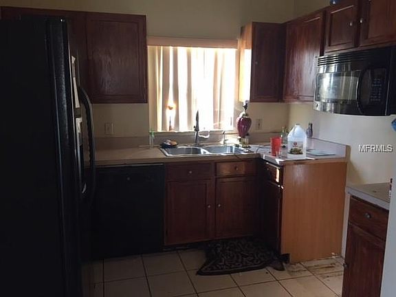 2nd image of 11824 Shotgate Ct