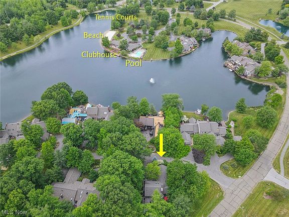 2nd image of 66 Windward Way